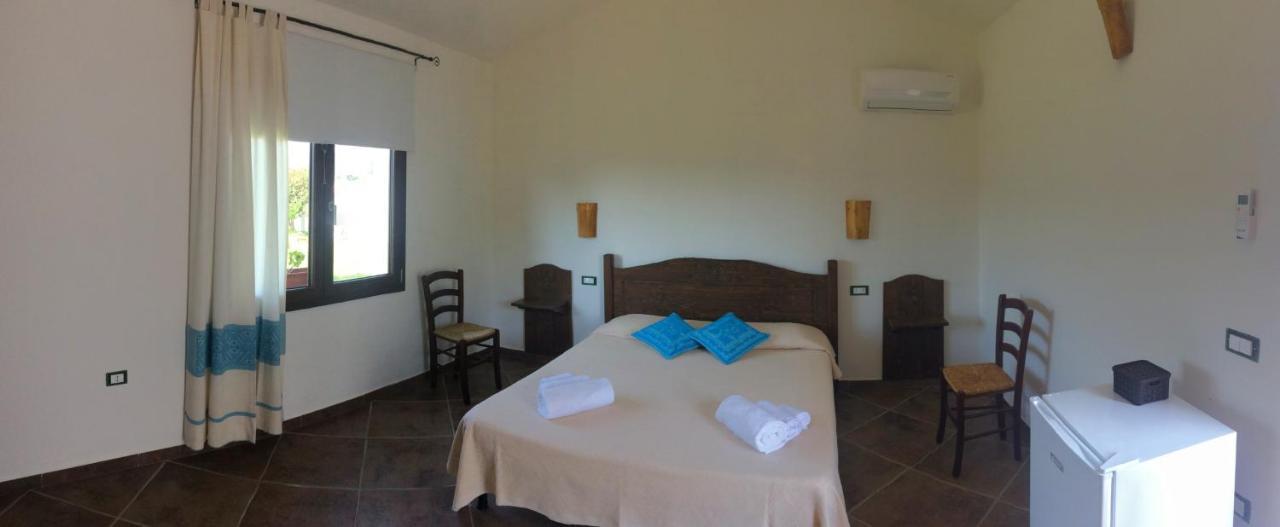 Agriturismo Turudhis Tortolì Kamer foto